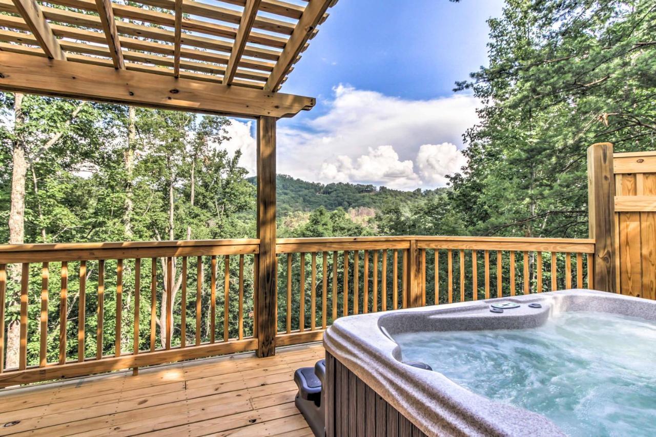 Private Sevierville Cabin With Mountain Views And Loft Dış mekan fotoğraf