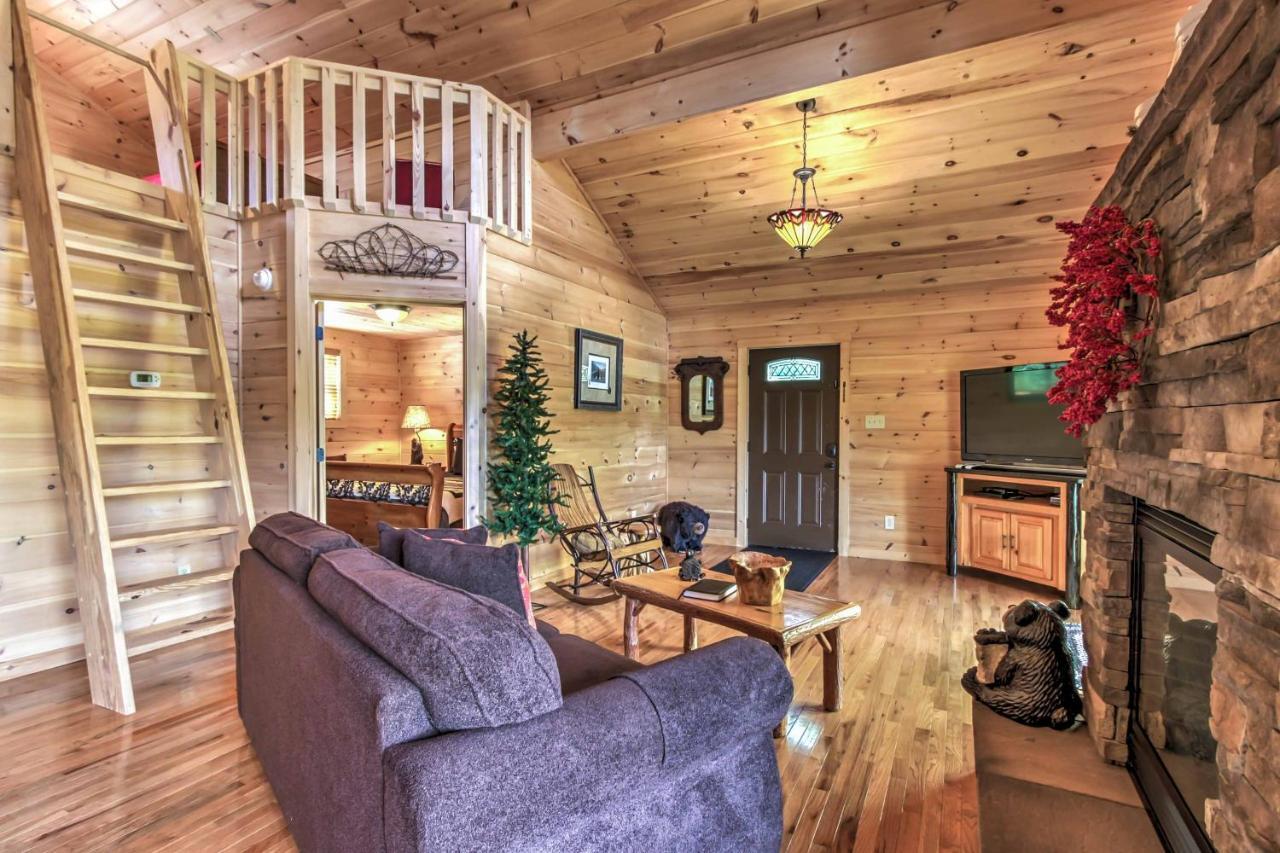 Private Sevierville Cabin With Mountain Views And Loft Dış mekan fotoğraf